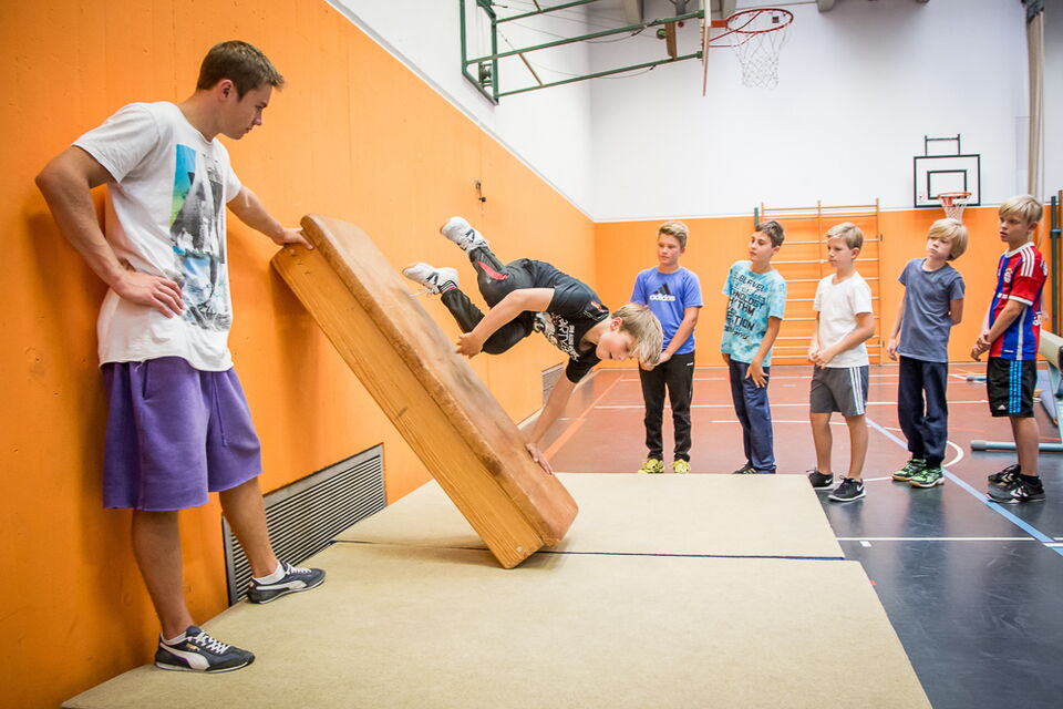 Parkour Workshops für Schulen